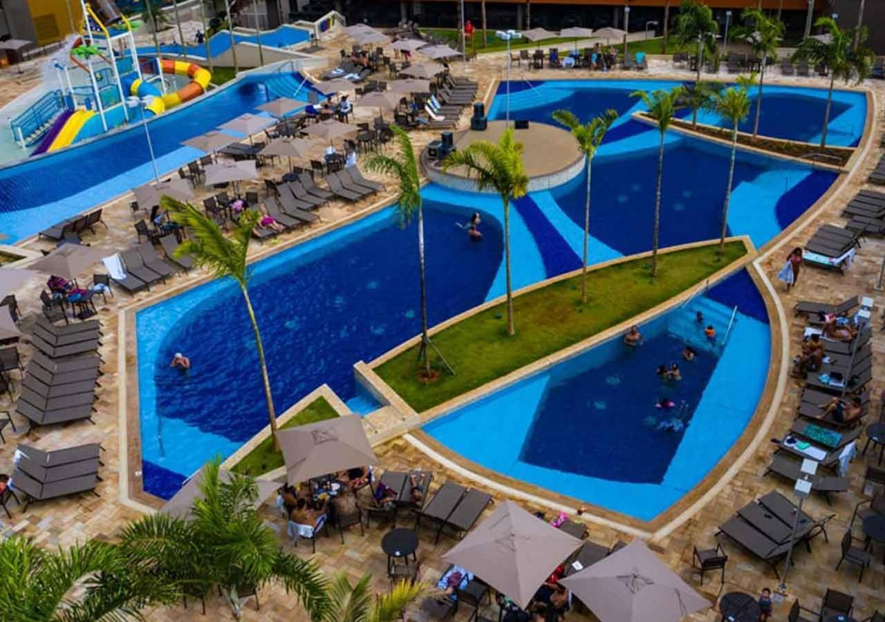 Enjoy Solar Das Aguas Park Resort Olímpia المظهر الخارجي الصورة Aerial view of the resort's swimming pool