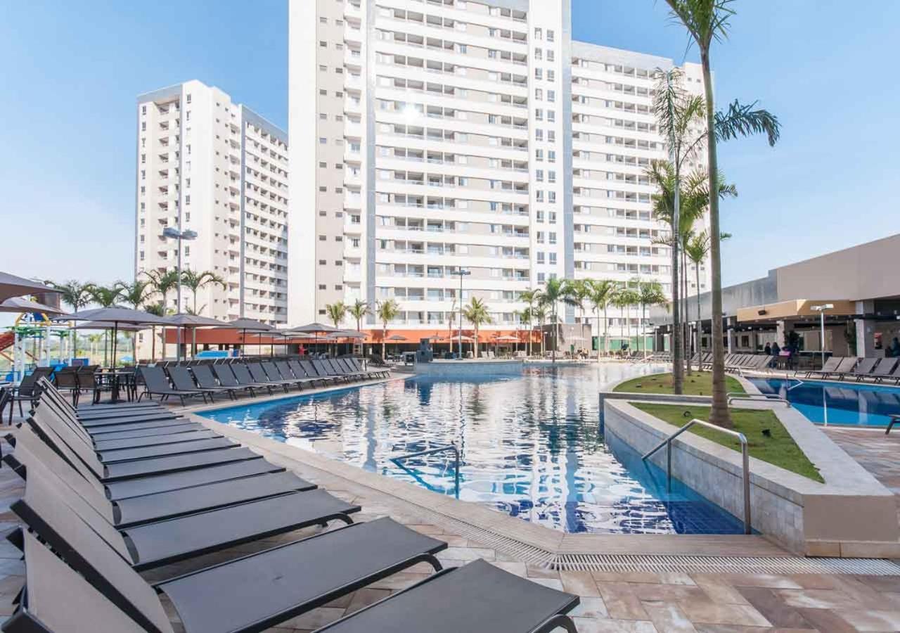 Enjoy Solar Das Aguas Park Resort Olímpia المظهر الخارجي الصورة The swimming pool at the hotel