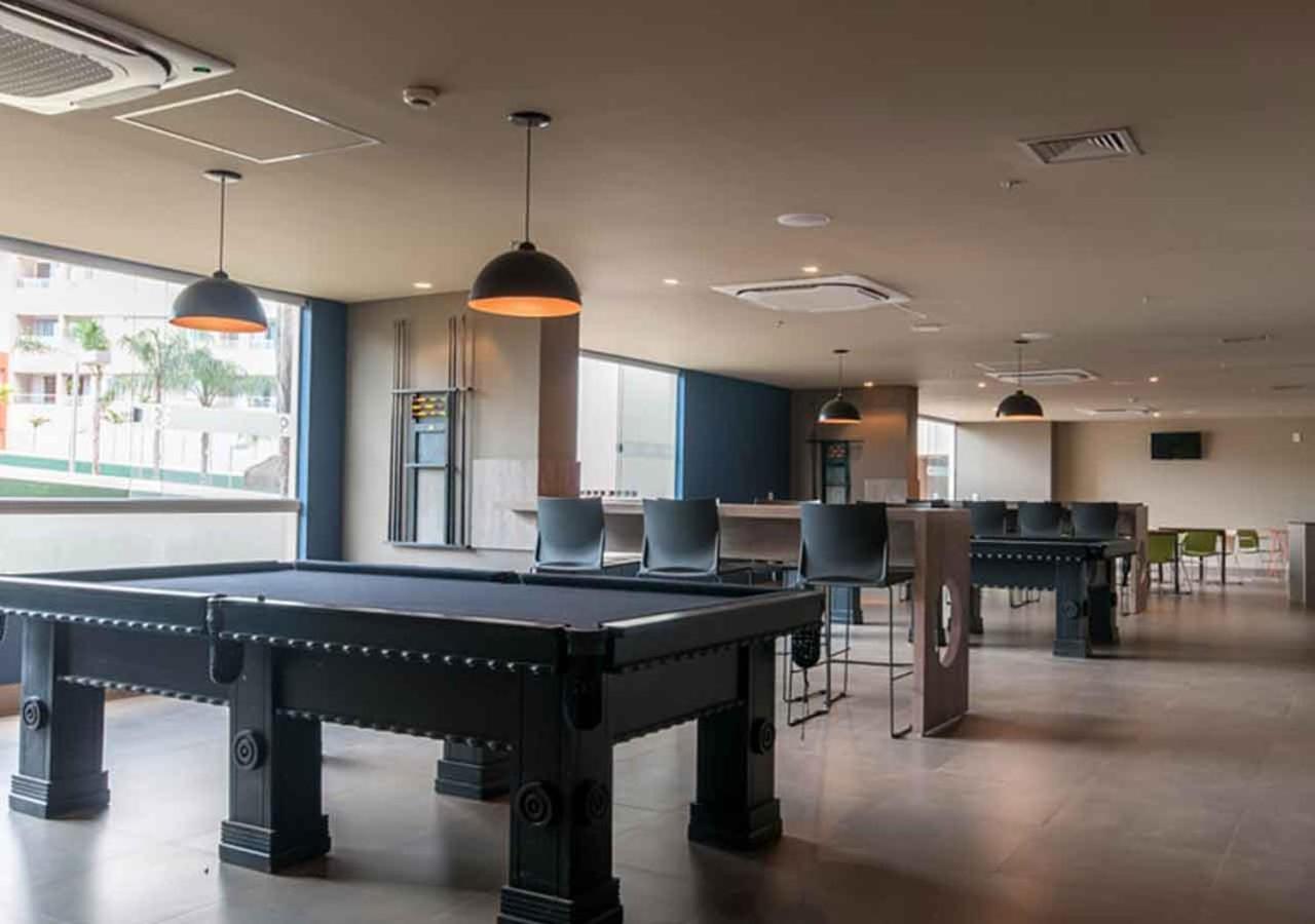 Enjoy Solar Das Aguas Park Resort Olímpia المظهر الخارجي الصورة The pool table at the University of East London's Docklands Campus