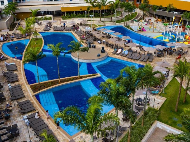 Enjoy Solar Das Aguas Park Resort Olímpia المظهر الخارجي الصورة The swimming pool at the resort