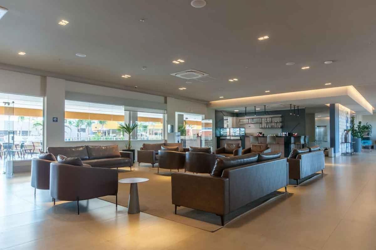 Enjoy Solar Das Aguas Park Resort Olímpia المظهر الخارجي الصورة The lounge at the airport